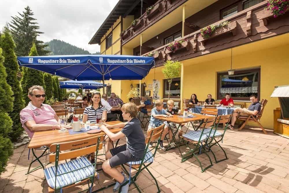 Landhotel Rofleuten Landhotel Rofleuten