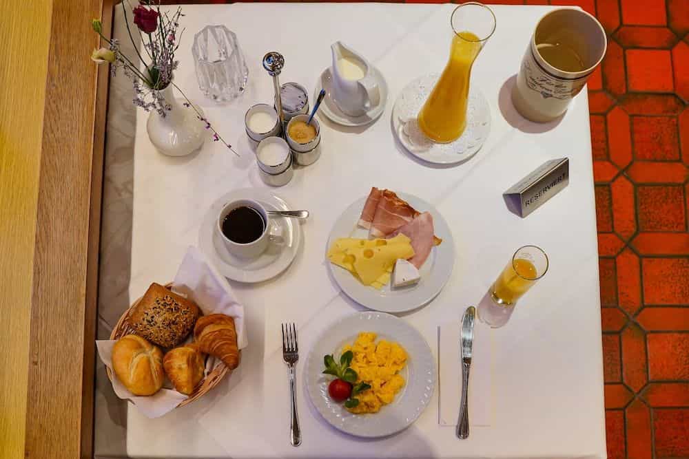 Hotel zur Fluh