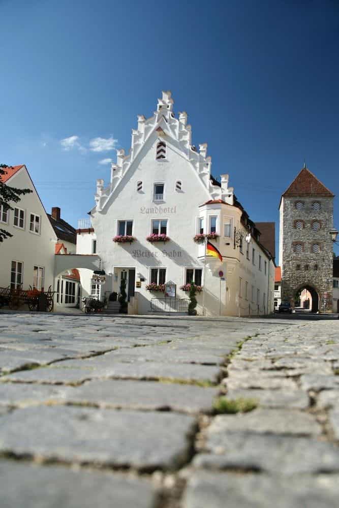 Landhotel Weisser Hahn Landhotel Weisser Hahn