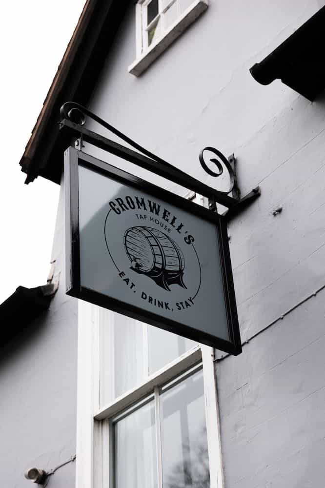 Cromwell's Inn Cromwell's Inn