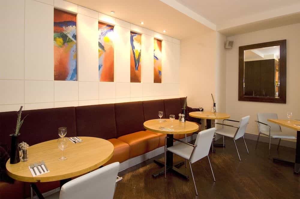 Premier Inn Manchester (Old Trafford) Premier Inn Manchester (Old Trafford)
