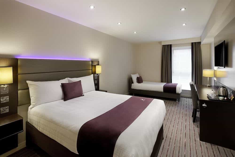 Premier Inn Glasgow (Cumbernauld) Premier Inn Glasgow (Cumbernauld)
