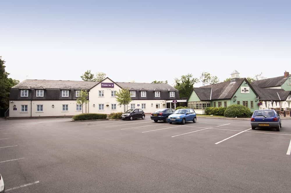 Premier Inn Manchester (Handforth) Premier Inn Manchester (Handforth)