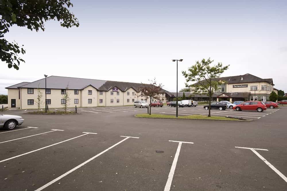 Premier Inn Glasgow (Motherwell)