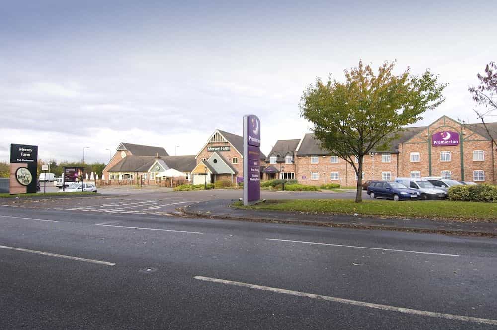 Premier Inn Manchester (Sale) Premier Inn Manchester (Sale)