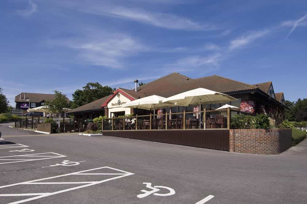 Premier Inn Portsmouth (Havant) Premier Inn Portsmouth (Havant)