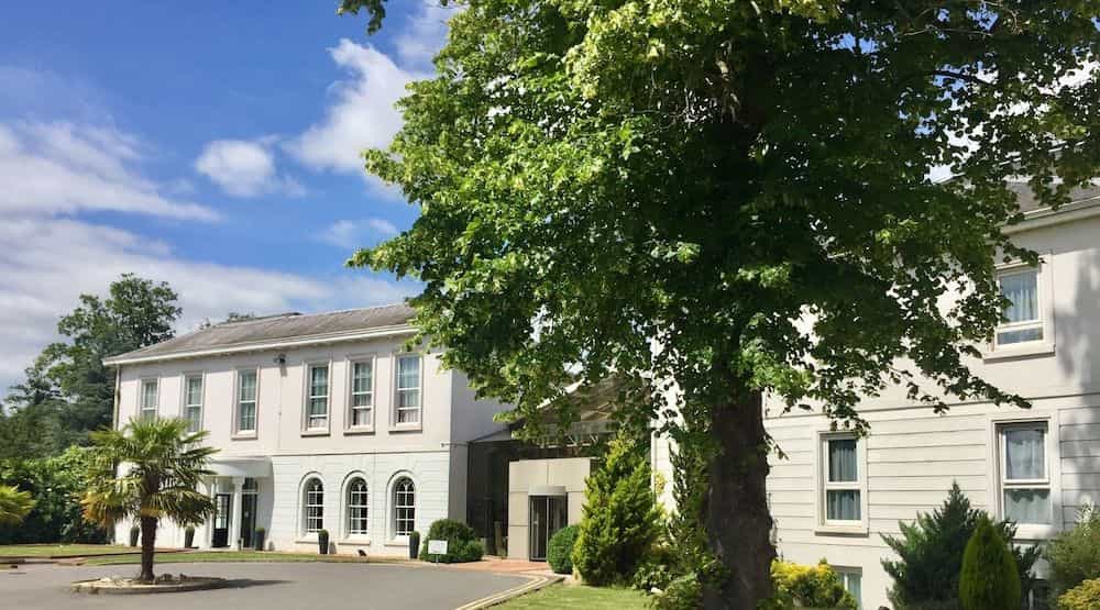 Manor Of Groves Hotel