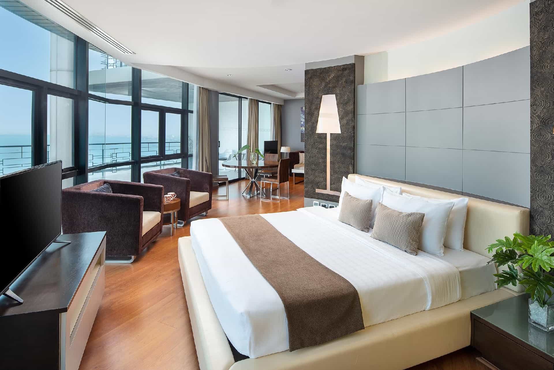 โรงแรมเดอะ ซายน์