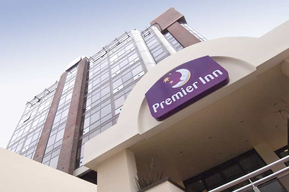Premier Inn Sunbury (Kempton Park)