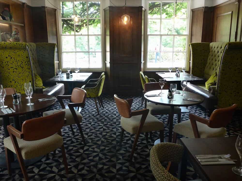 Royal Oak Hotel