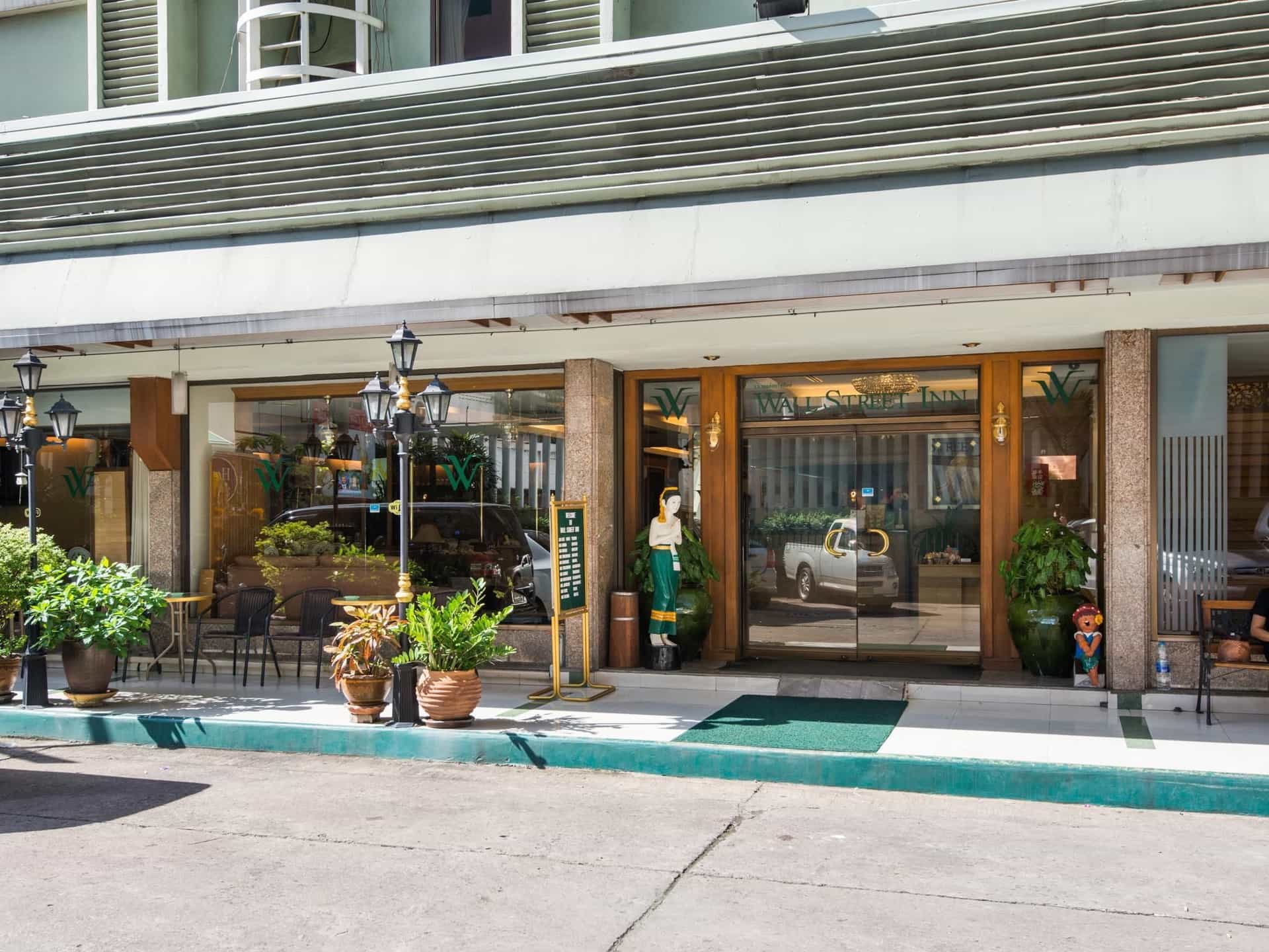 โรงแรมวอลล์สตรีท อินน์ โรงแรมวอลล์สตรีท อินน์