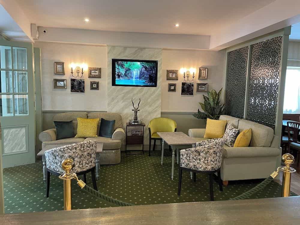 Falcon Hotel Falcon Hotel