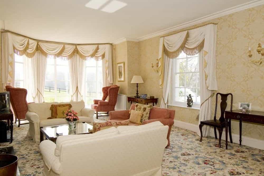 Detmore House