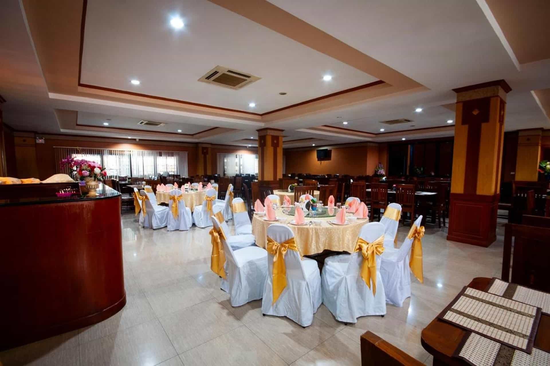 โรงแรมเชียงรายแกรนด์รูม