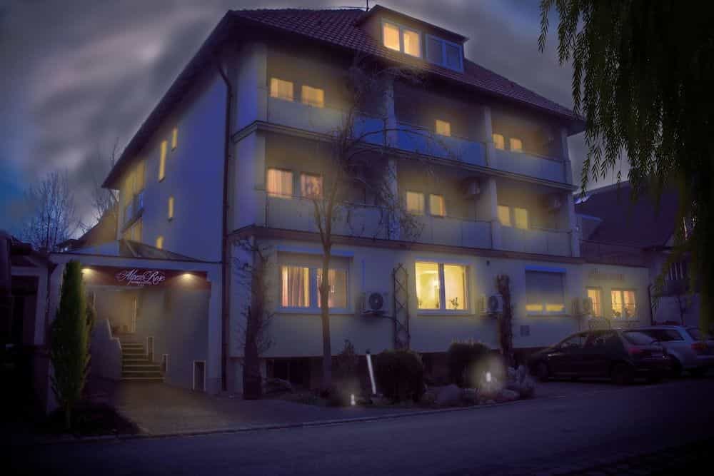 Wohlfuhl- und Biohotel Alpenrose Wohlfuhl- und Biohotel Alpenrose