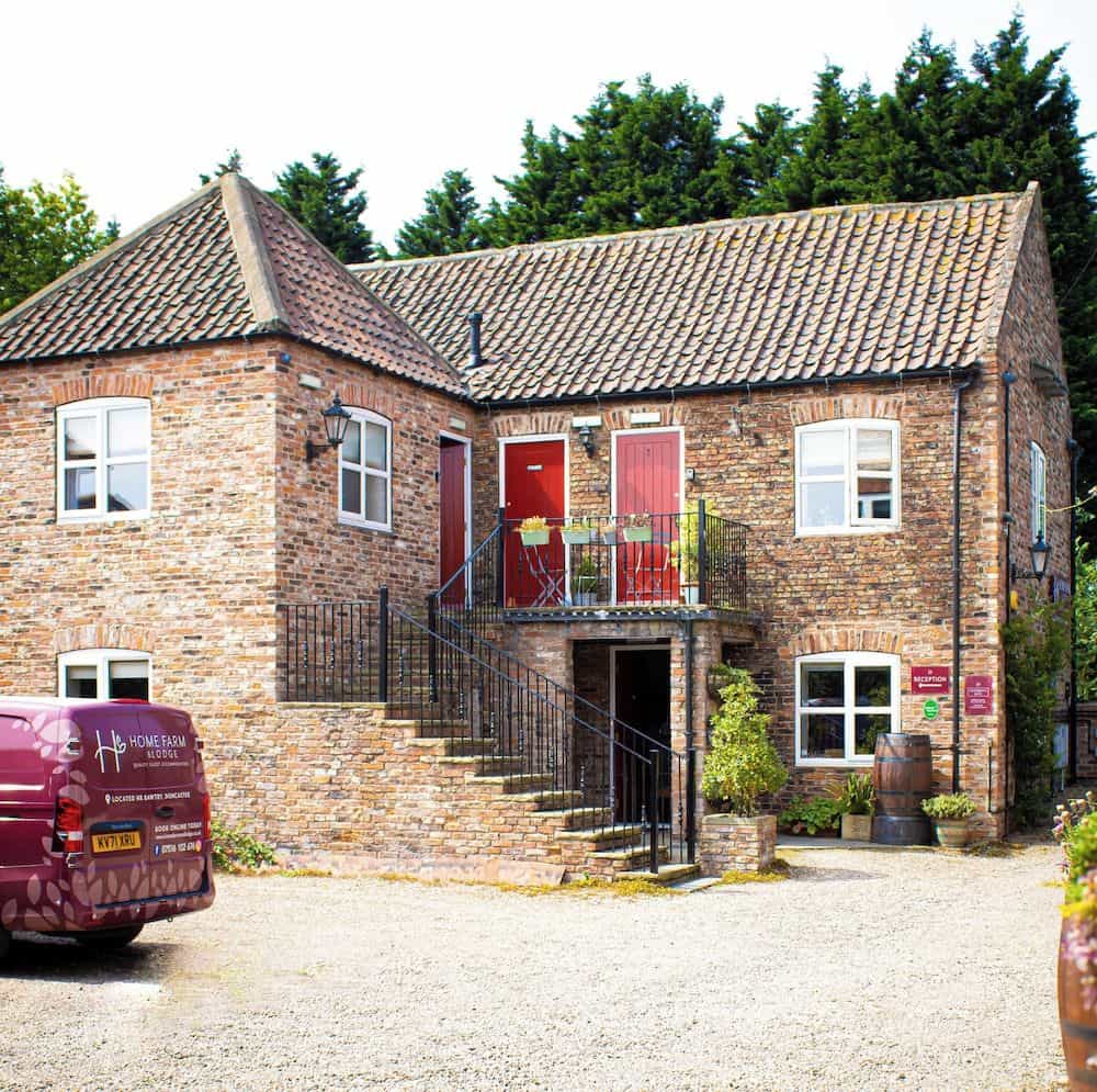 Home Farm & Lodge Home Farm & Lodge