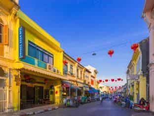 Phuket Old Town Hostel