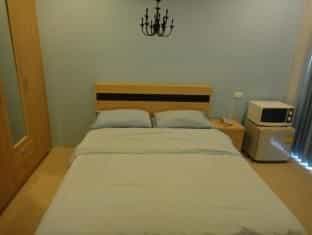 C.S. Poonpol Apartment C.S. Poonpol Apartment