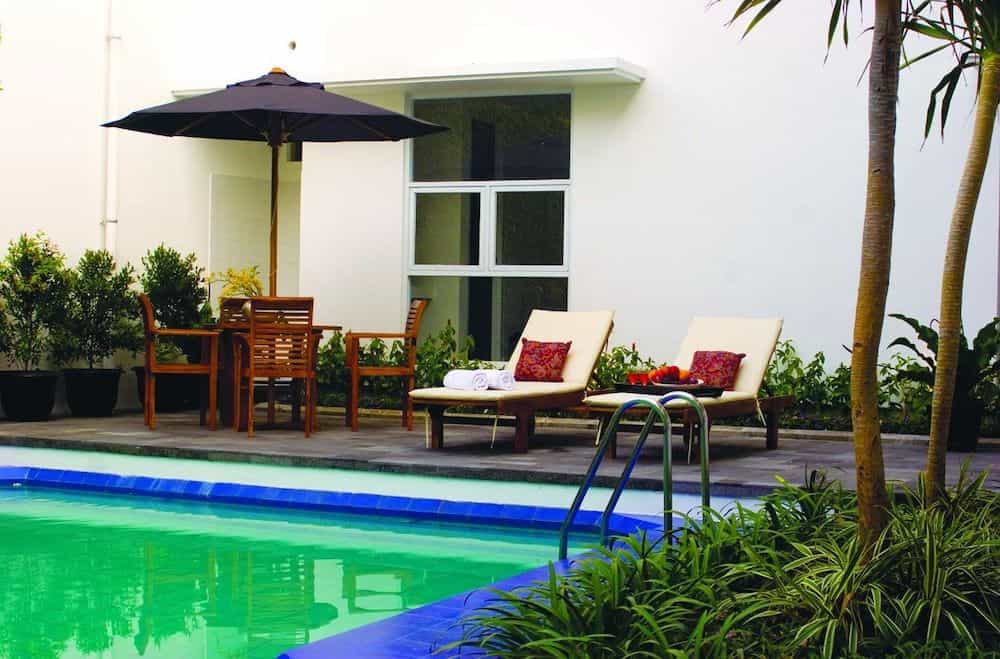 V Residence