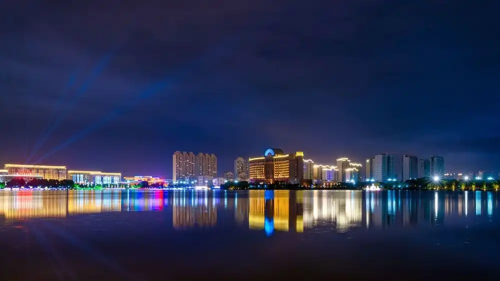 Grand Metropark Guofeng Hotel