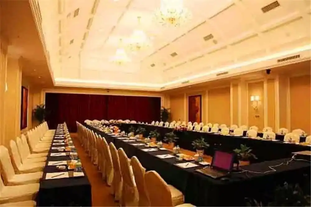 Grand Metropark Guofeng Hotel