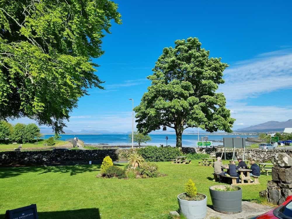Broadford Hotel