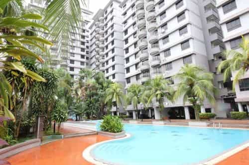 Vista Horizon Condo