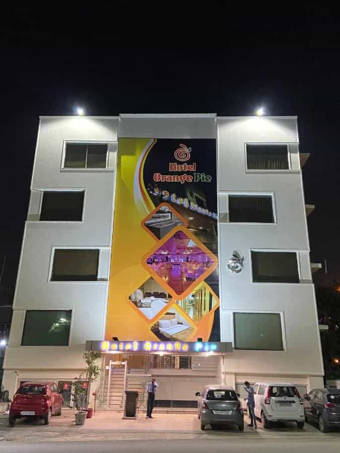 Hotel Orange Pie
