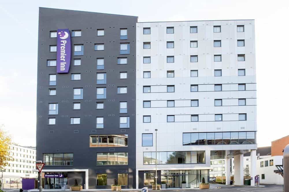 Premier Inn Woking Town Centre Premier Inn Woking Town Centre