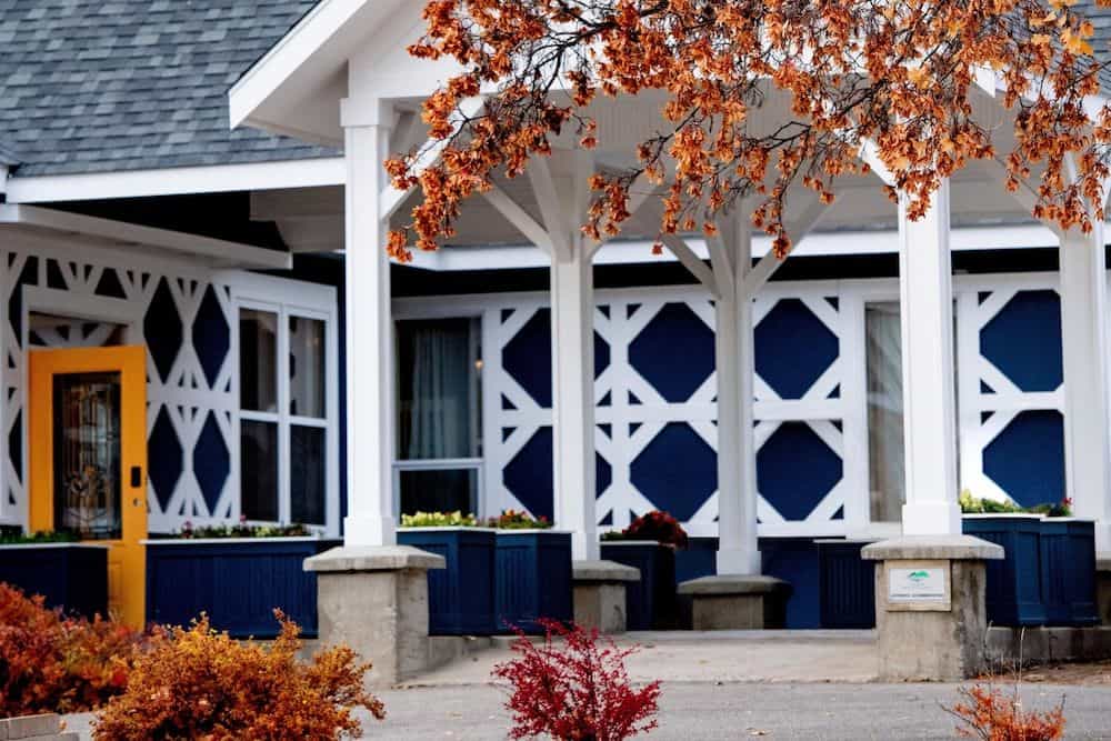 Chateau Kimberley Hotel & Art Gallery