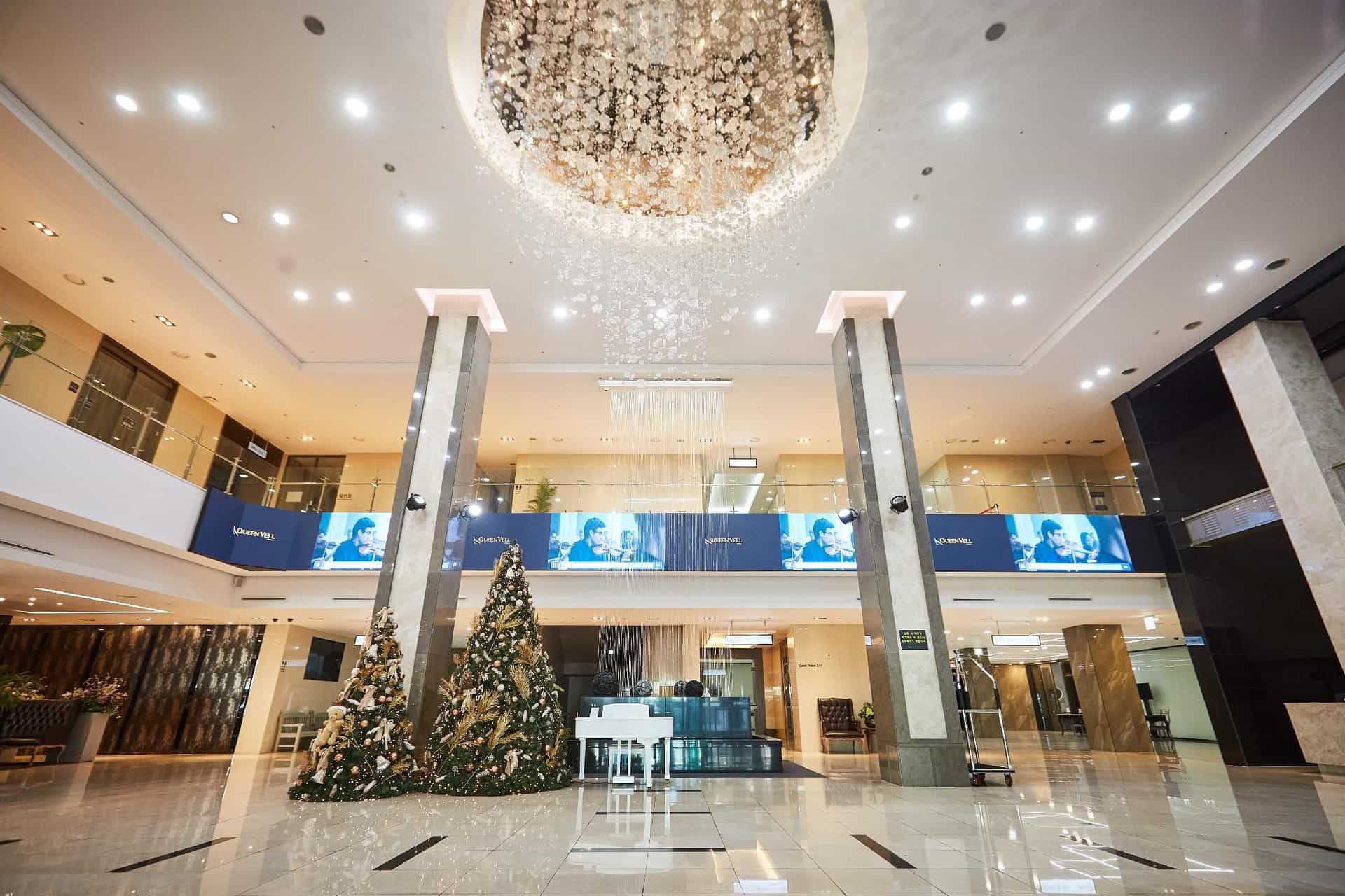 Queen Vell Hotel