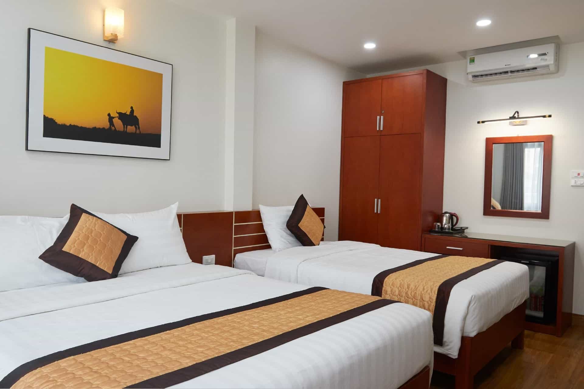 Van Nam Hotel Van Nam Hotel