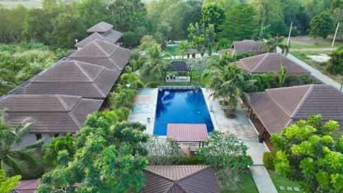 Waterside Resort