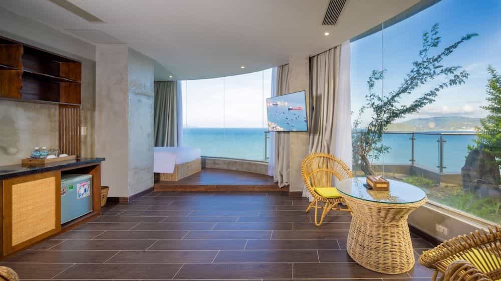 The Light Hotel & Resort