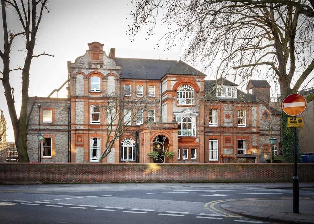Palmers Lodge