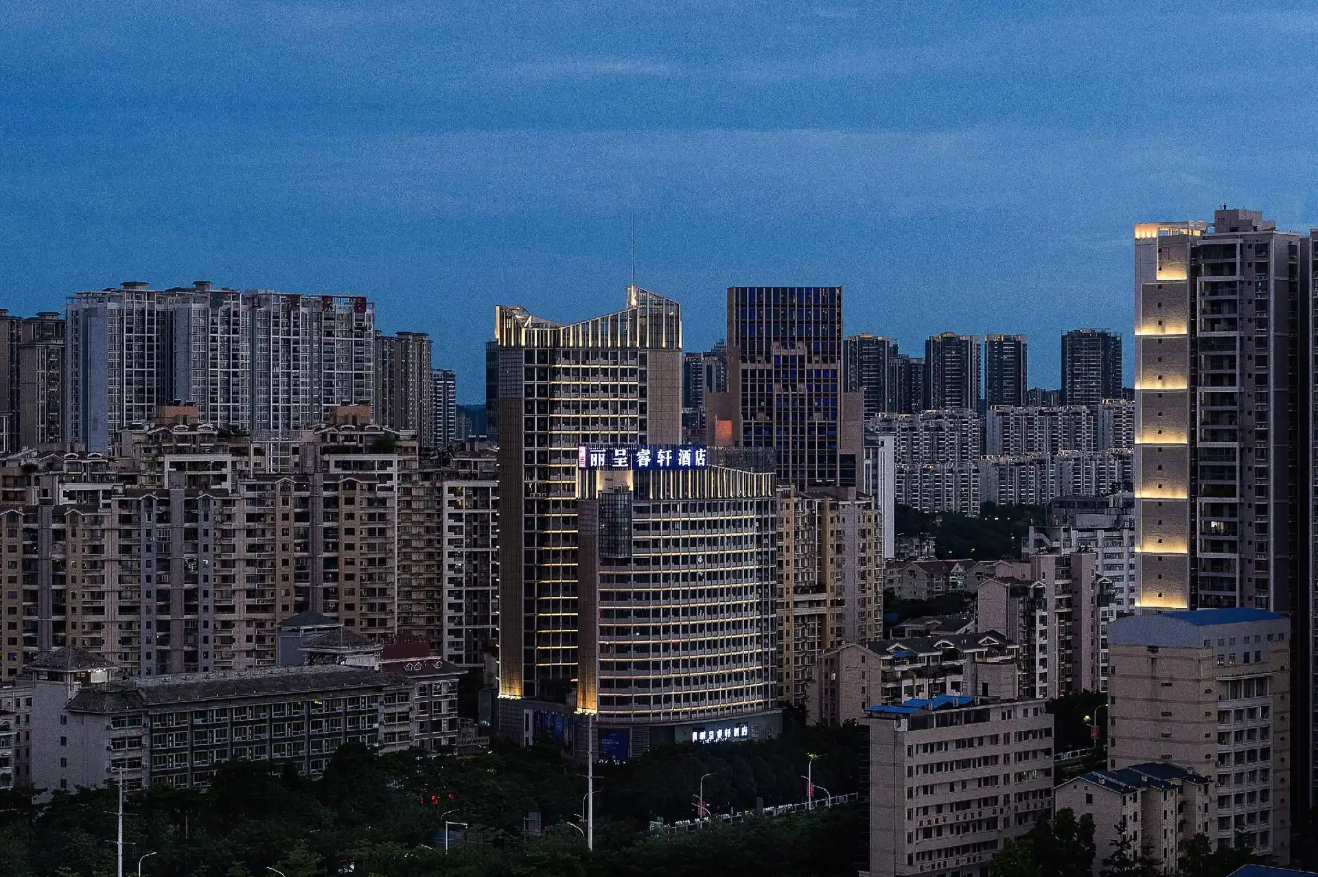 Rezen Select Hotel Nanning Convention and Exhibition Center