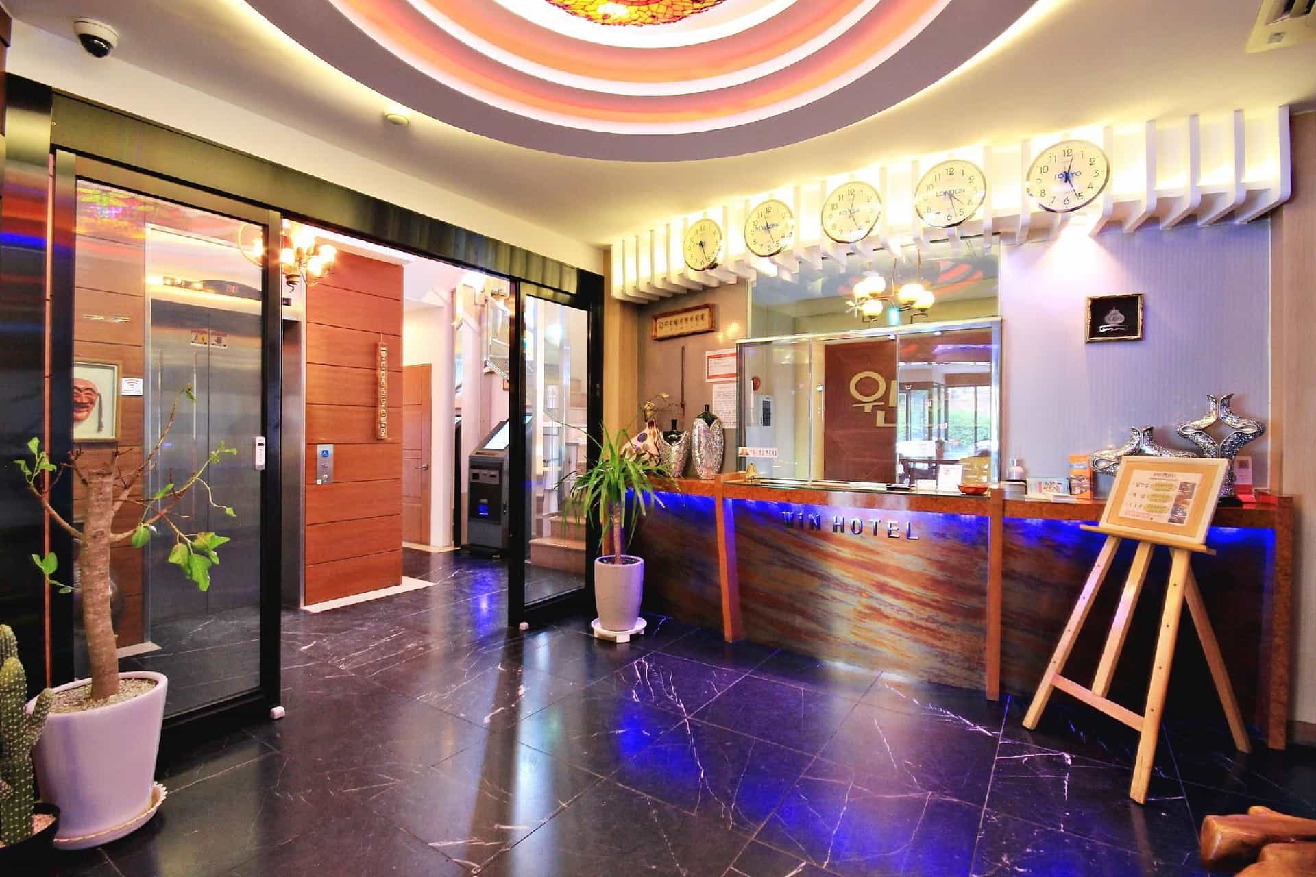 Andong Win Hotel