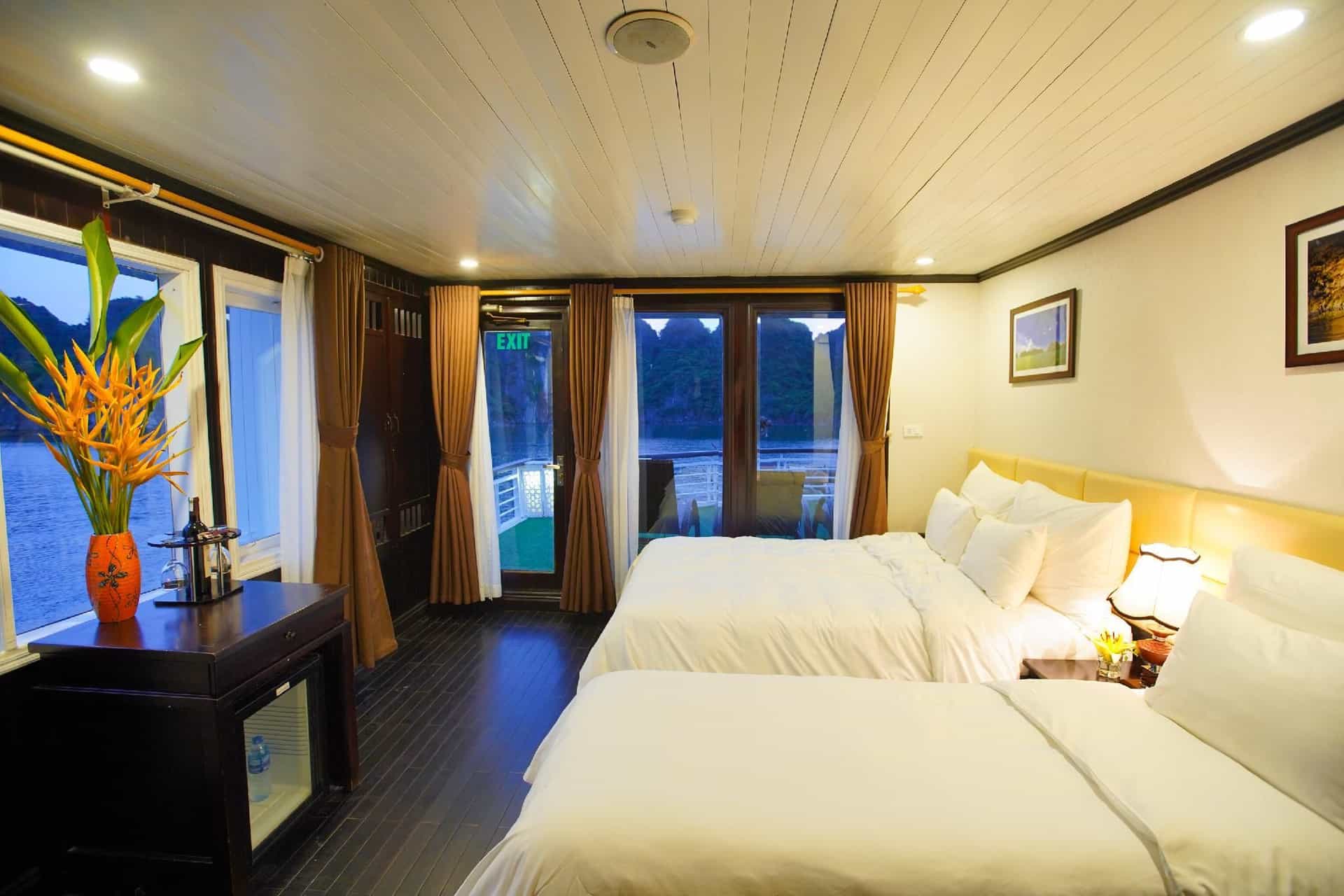 Halong Paloma Cruise Halong Paloma Cruise