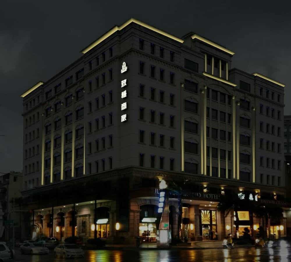 Justwin Grand Hotel