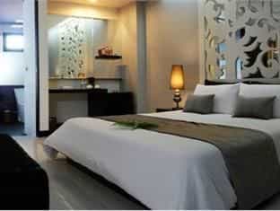 Long Beach Luxury Villas