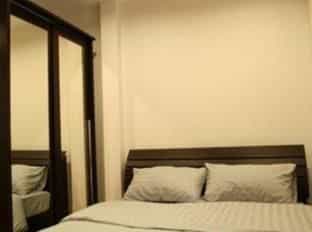 B8 Rooms Hotel