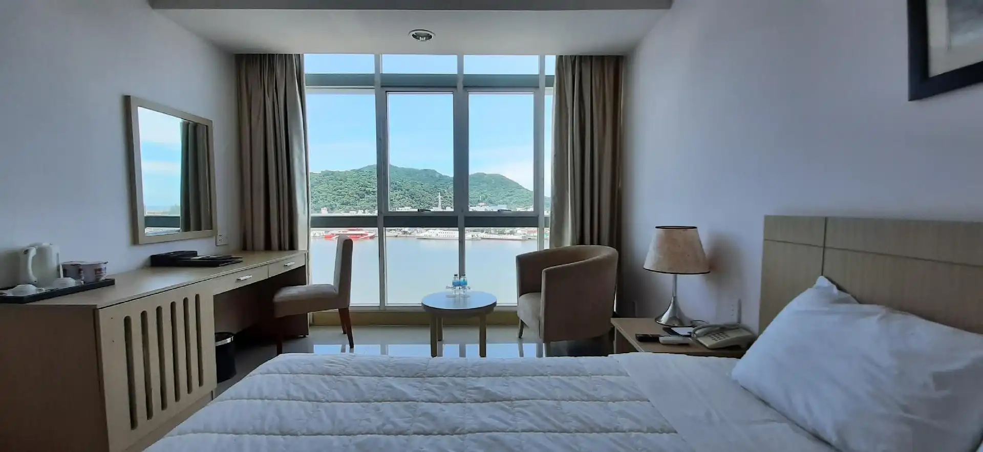 River Hotel Ha Tien