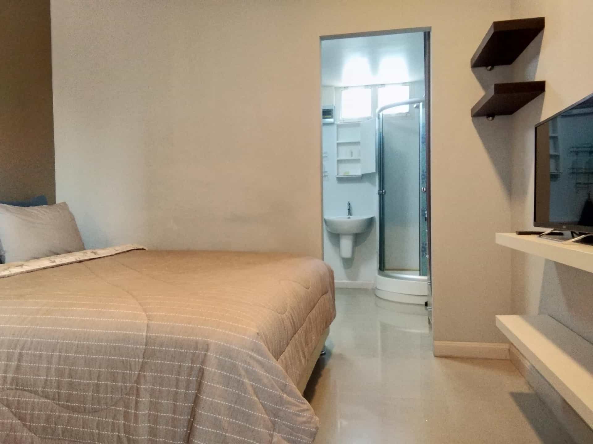 Daddy's Home Guesthouse Huahin