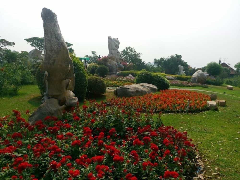 อาราญาน่า ภูพิมาน รีสอร์ท แอนด์ สปา