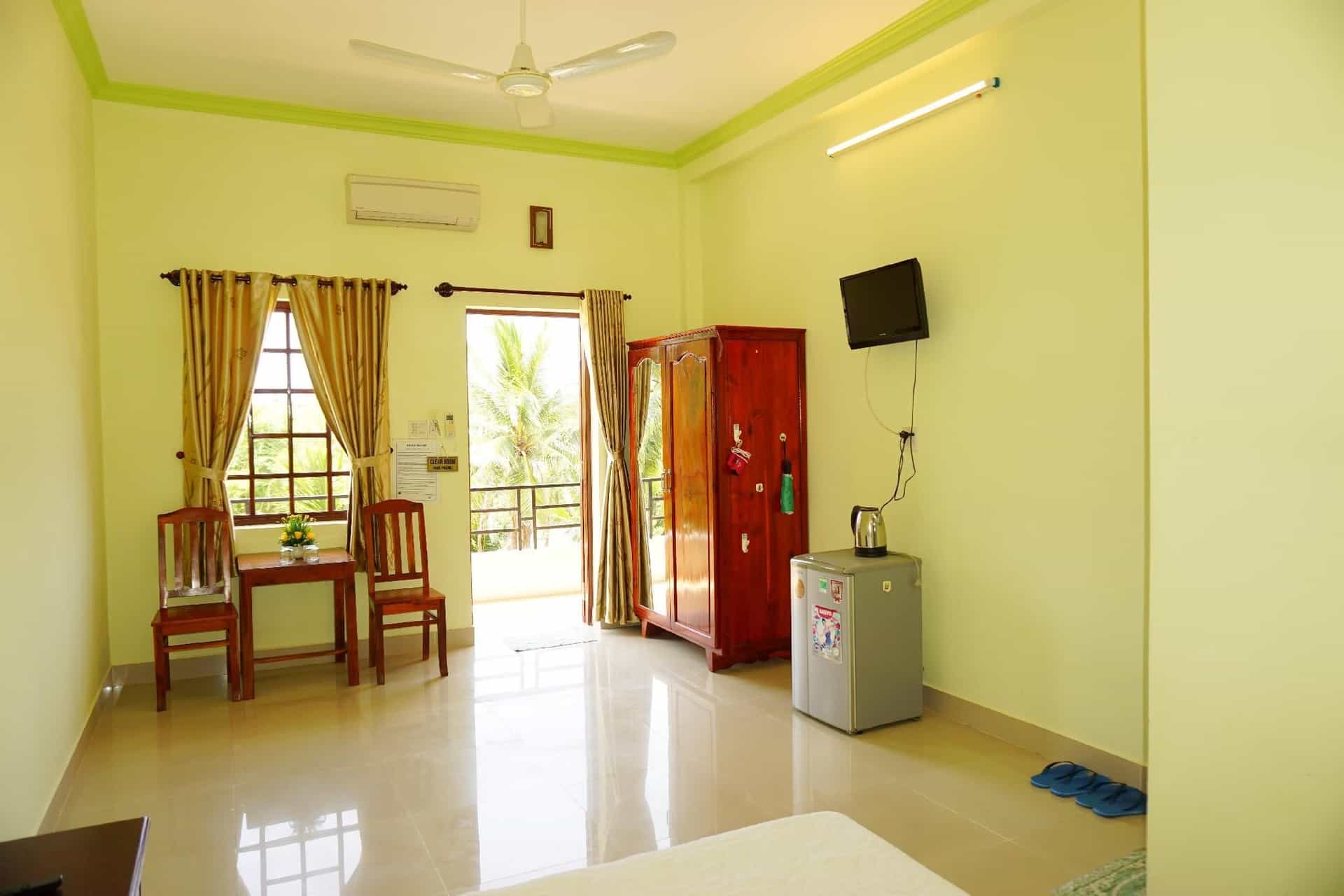 Cat Tien Guest House Cat Tien Guest House