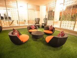 Solis Residence