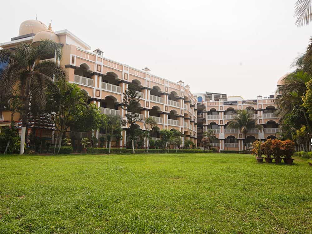 Lucky India Royal Heritage Hotel