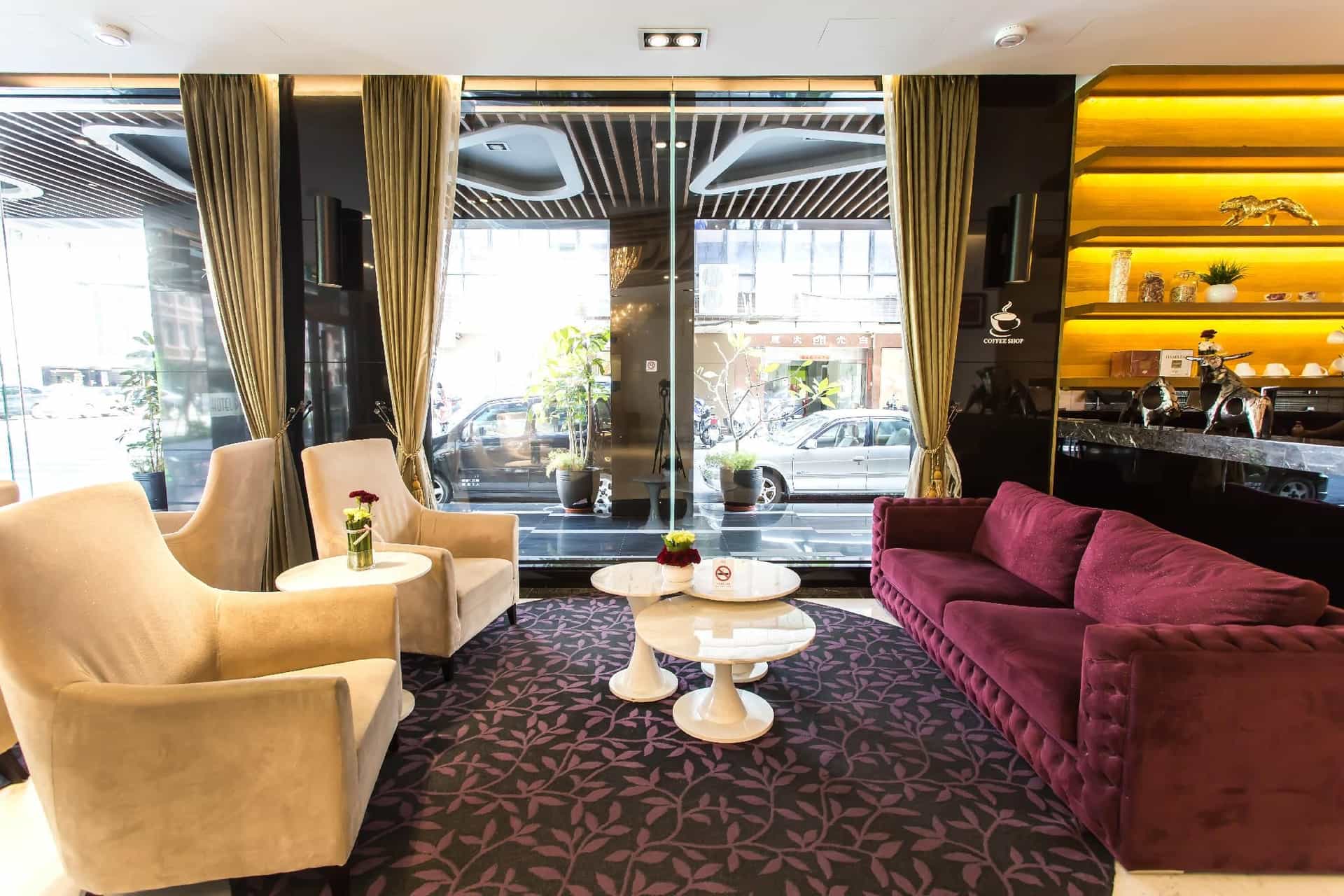 Royal Fine Hotel