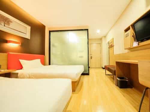 7 Days Premium Ji'nan Beiyuan Street Red Star Mecalline