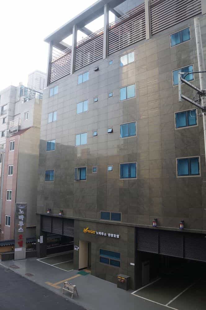 Novalus Tourist Hotel